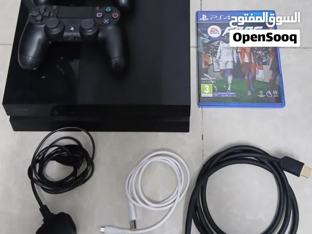 بلايستيشن 4 مستعمل بحالة ممتازة + 2 يد + وجميع اسلاك البلايستيشن + لعبة فيفا 26