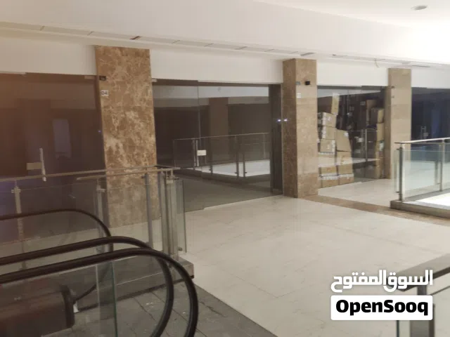 محل تجاري ط2 في مول شام التجاري للبيع أو البدل على أرض أو شقة. البيع كاش أو تقسيط نص و نص