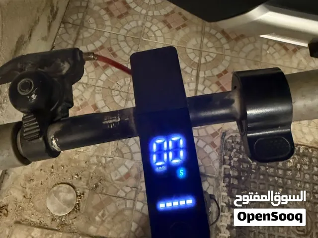 سكوتر كهربائي بحاله ممتازه