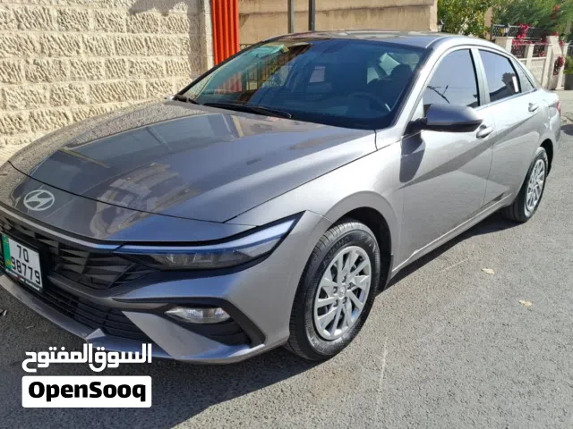 Sedan Hyundai in Amman