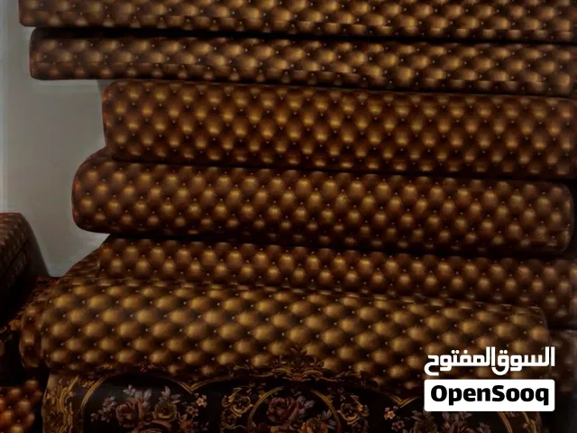 جلسة جلوس . . .. . . . . .
