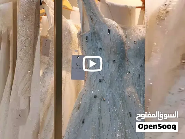 فساتين زفاف مستعمله