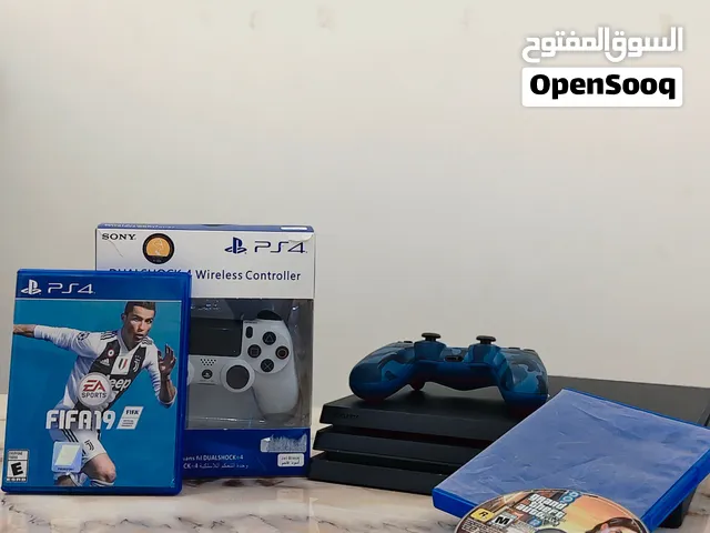 PS4 PRO URGENT SALE like new