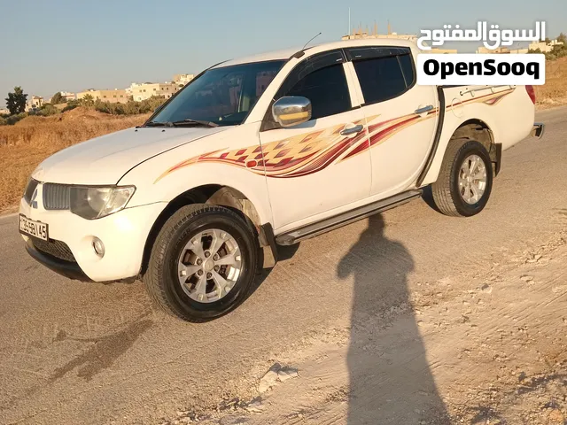 بكم ميتسوبيشي ال 200 للبيع موديل 2009 فورويل