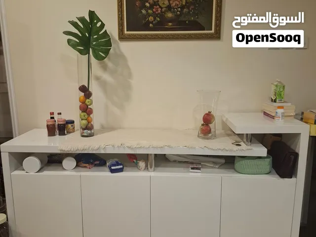طاولة جانبيه لغرفة الطعام حجرة طعام