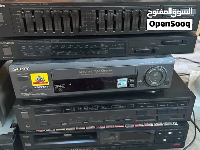 Vintage VCR & Cassette Players أجهزة فيديو وكاسيت قديمة