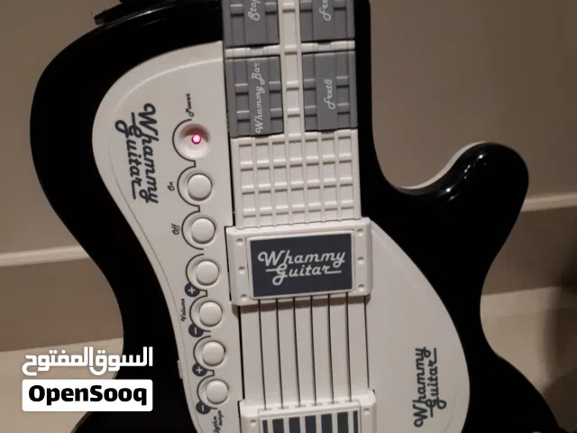 اله موسيقيه تعمل على البطارية
