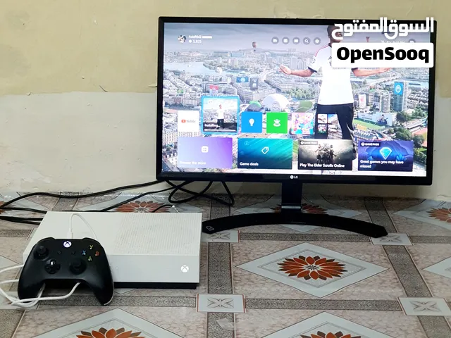 Xbox one s 500gb in good condition