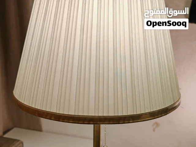 أبجورة طويله لون ذهبي