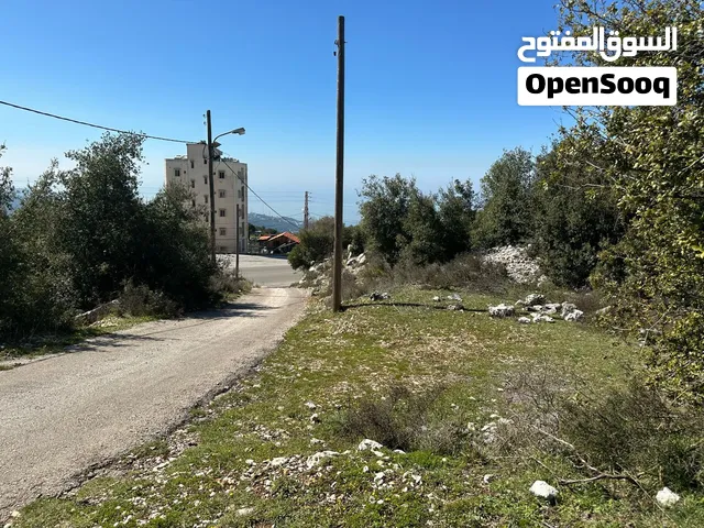 أرض للبيع في رأس أسطا (جبيل) بمساحة واسعه 13676متر مربع وإطلالة بحرية