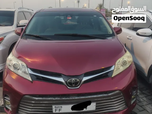 Toyota Sienna 2018