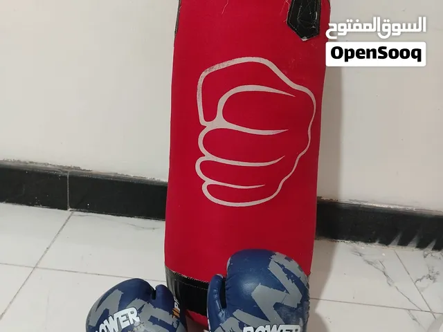 كيس ملاكمة + قفاز ملاكمة