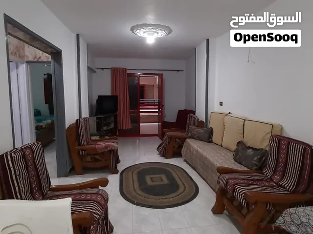 شقة ببيانكي للايجار اليومي باول عمارة على البحر