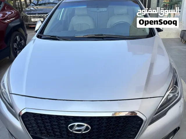Hyundai sonata limited edition - سيارة هونداي سوناتا 2017 فئه Limited - ترخيص جديد، 2 جيد