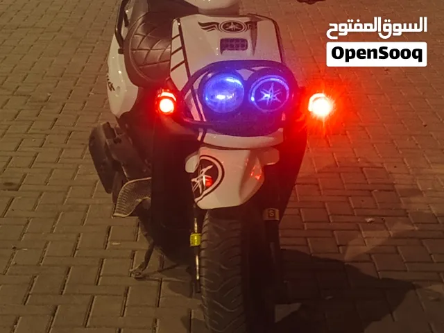 دراجه لكزس نظيفه للبيع السعر 700 وبيها مجال