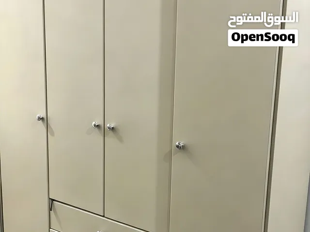 غرفه نوم كامله للبيع ب 1700