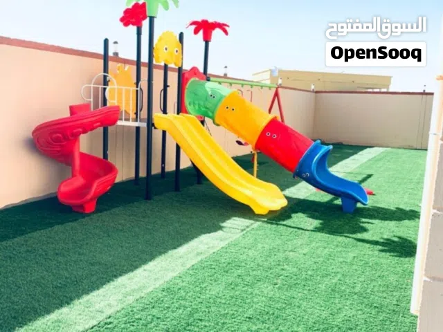 200 m2 3 Bedrooms Villa for Rent in Al Wustaa Mahut