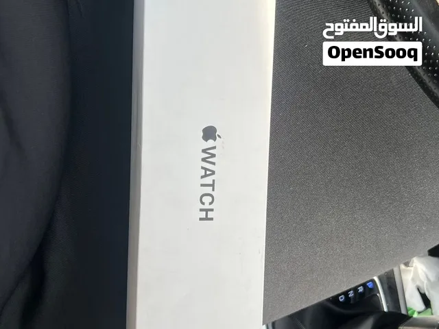 ساعة ابل Apple Watch se مستعملة للبيع وشغاله دون اي مشكله ع وضع الشركه مابيها اي تغيير وحلوه ونظيفه