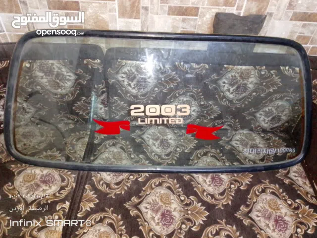 زجاج هونداي H100 وكاله مع الشبر مستعمل