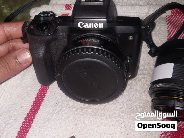 canon m50 with one additional lens