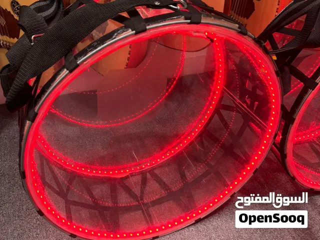 طبل مضيء عرقسوسي مع شنطة والعصي وحزام فقطط 99 دينار