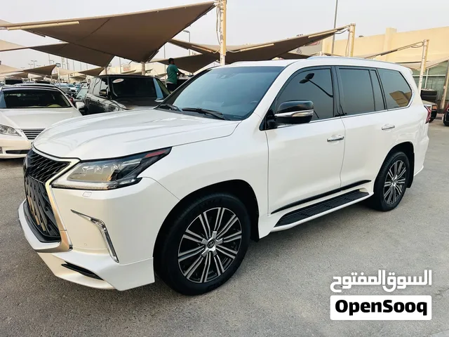 لكزس LX570 سكنيجر 2020 خليجي رقم واحد فول مواصفات جلد وفتحة وشاشه كبيره وكاميرا