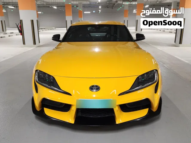 تويوتا سوبرا GR 2021 لون مميز ( للبيع فقط ) تم تخفيض السعر