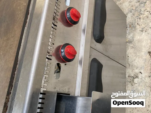 غراض مطعم استعمال كلش قليل