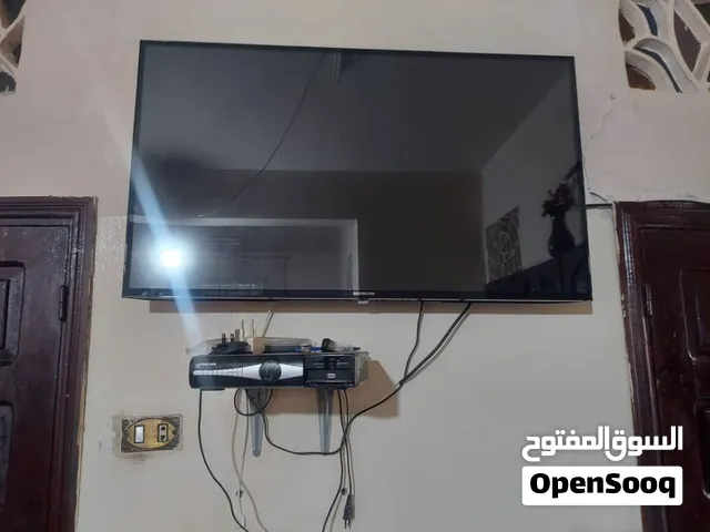 ثلاجه وشاشه ماركااات