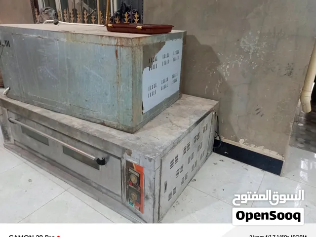 طباخ كهربائي و غازي يعني يشتغل ثنينهن الطباخات نضيفات اي عطل مابيهن تجي تفحص وتشوف