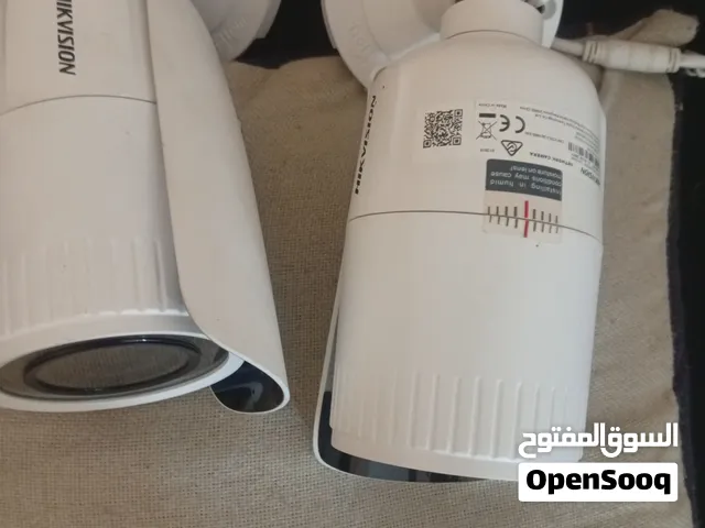 كامرتين مراقبة شبكية هيكفيجن (Hikvision IP Camera) دقة 4MP - شبه جديد