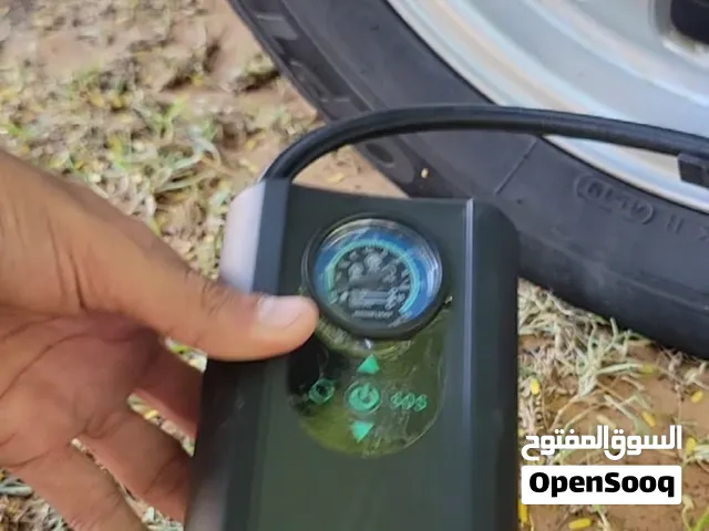كومبريسر يشتغل بالولاعة
