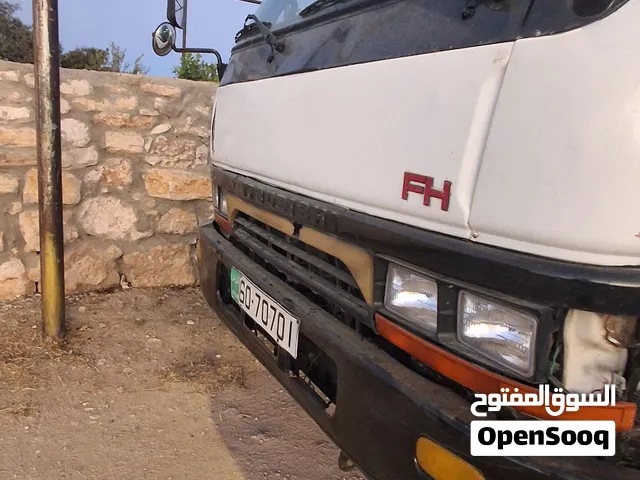 سيارة ميتسوبيشي شاحنة ديزل موديل 2007 مرخصة بحالة ممتازة