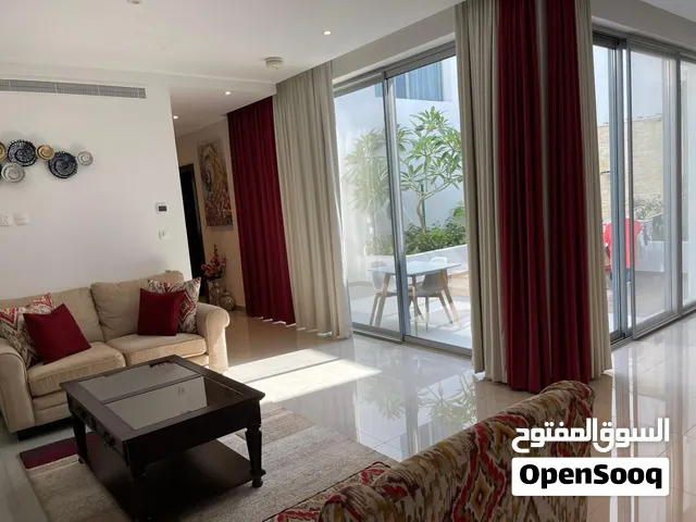 بیع عاجل•تاون هاوس فاخر للبیع •سعر مغری •مکان هادی و راقي •الموج مسقط •استثمار ذهبی