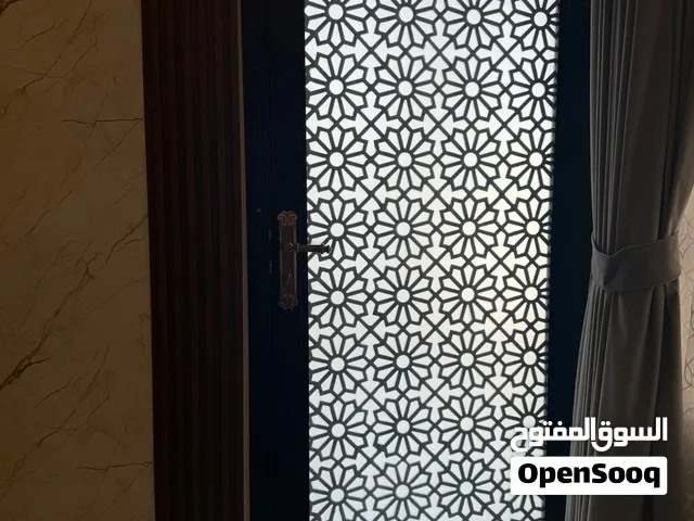 ابواب جديده ونضيفه