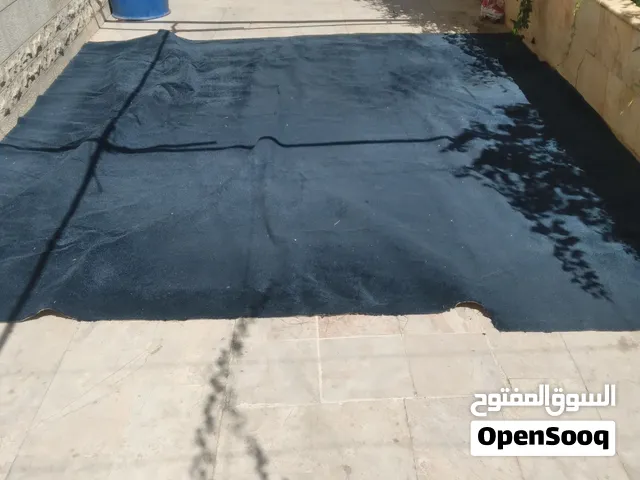 موكيته مقاس 4/4لون كحلي بي حاله جيده