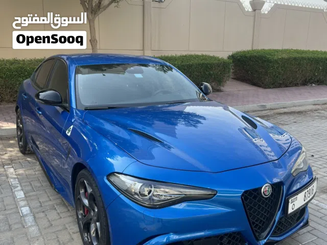 2022 الفا روميو جولييا Giulia Quadrifoglio