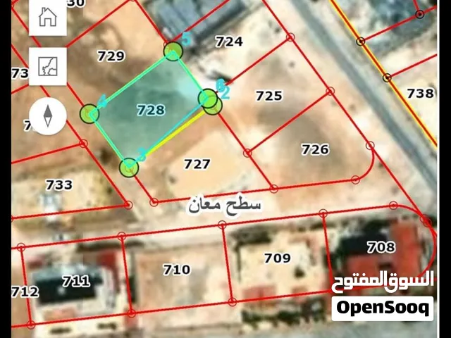 منزل للبيع على طريق اذرح طلوع المخاتير خلف الحديقه موقع مميز