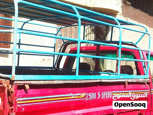 كبوت للبيع+كوريك6طن +مفتاح عجل أصلي