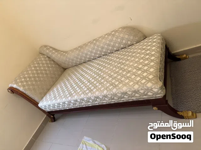 للبيع كرسي استرخاء (شيزلونج) فاخر