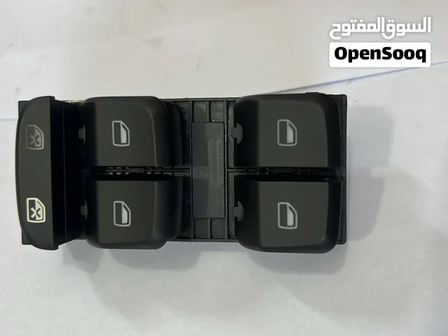 كبسه زجاج اودي A4/2010