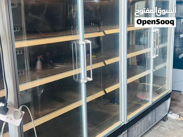ثلاجة عرض إيطالية موديل 2021