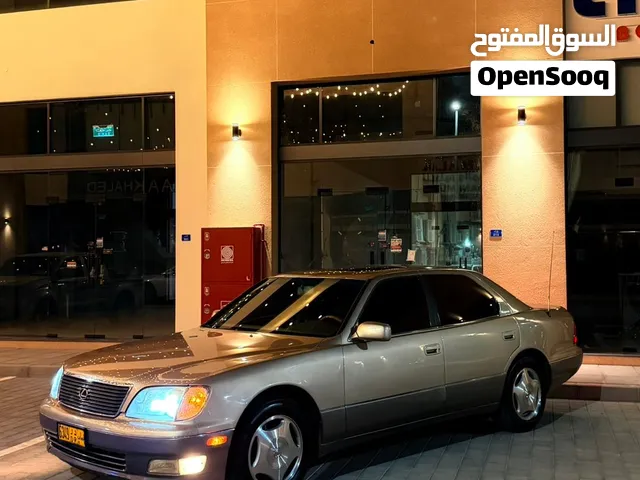 لكزس 98 نظيف وبسعر ممتاز