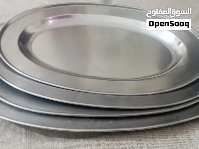 طقم صواني تقديم ستانلي ستيل بيضاوية4قطع مستخدم نظيف جدا
