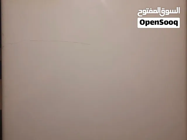 ثلاجة مكتب