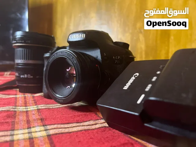 كاميره كانون d7للبيع فقط