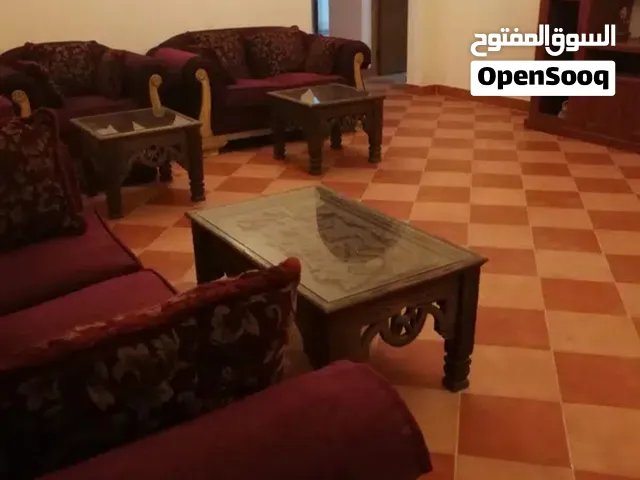 Three bedrooms apartment near Al Abraj Restaurant