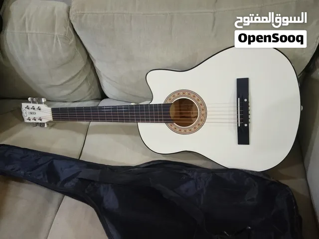 قيثار جديد