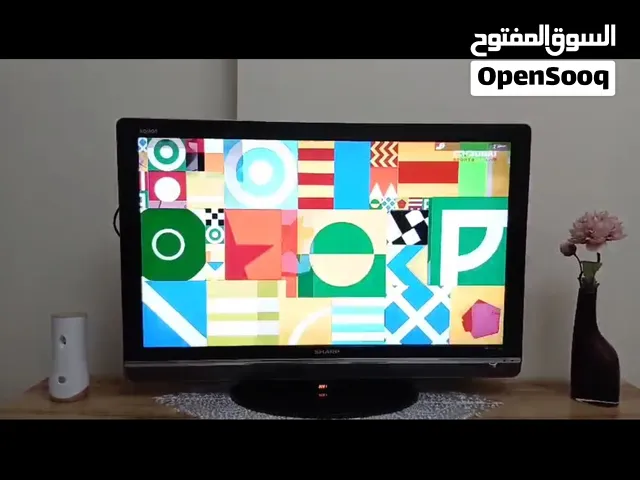 LCD SHARP SCREEN 40 INCHES IN GOOD CONDITION، not smart  شاشة شارب 40 انش LCD بحالة جيدة ليس سمارت