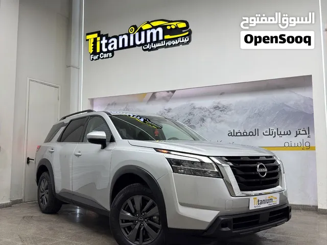 نيسان باثفيندر SV موديل 2023 مع ضمان سنه